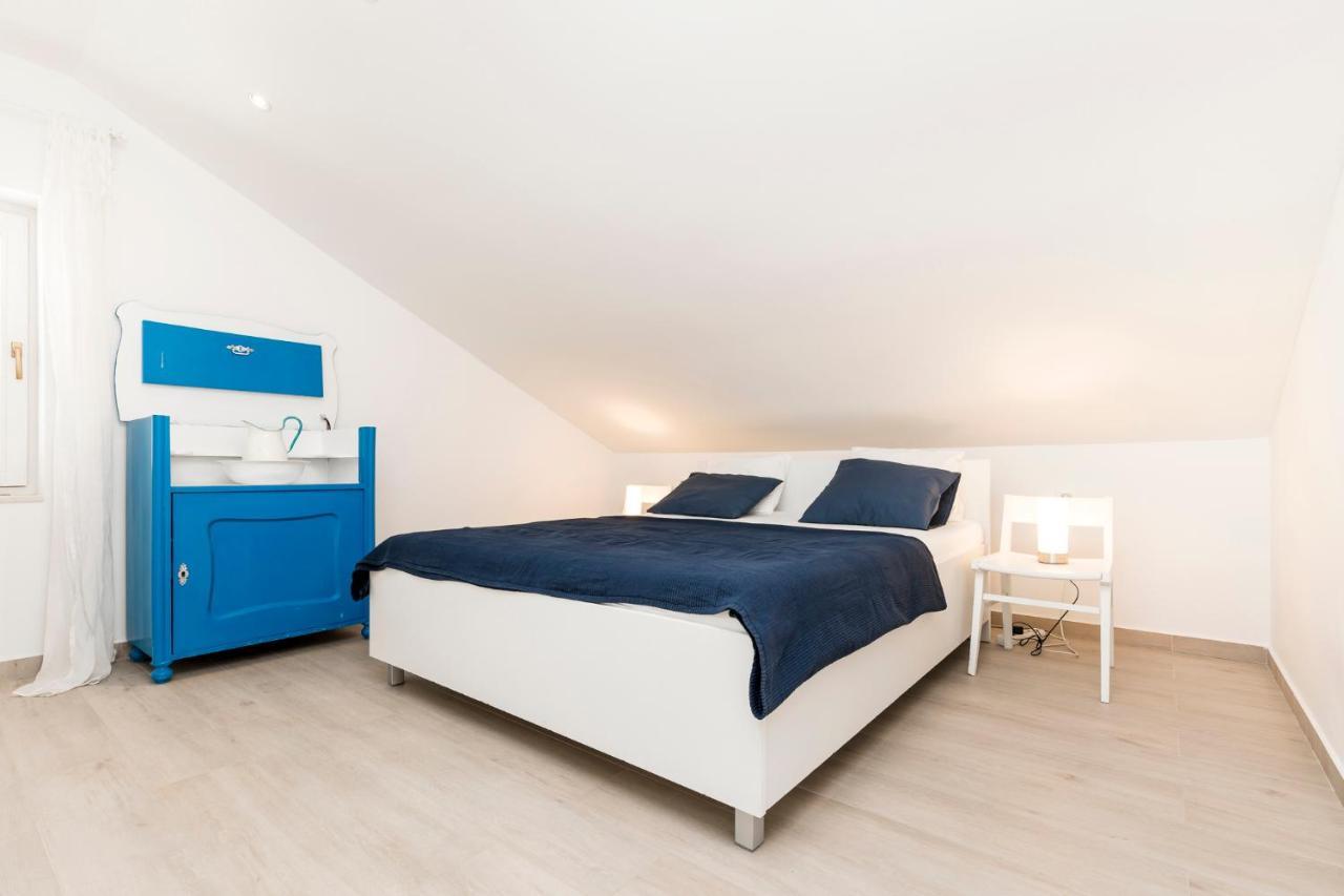 Casa Maria 2 Daire Mali Lošinj Dış mekan fotoğraf